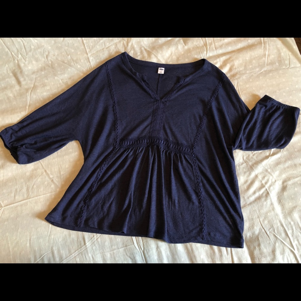 NWOT Old Navy Blue Tunic (Size M)